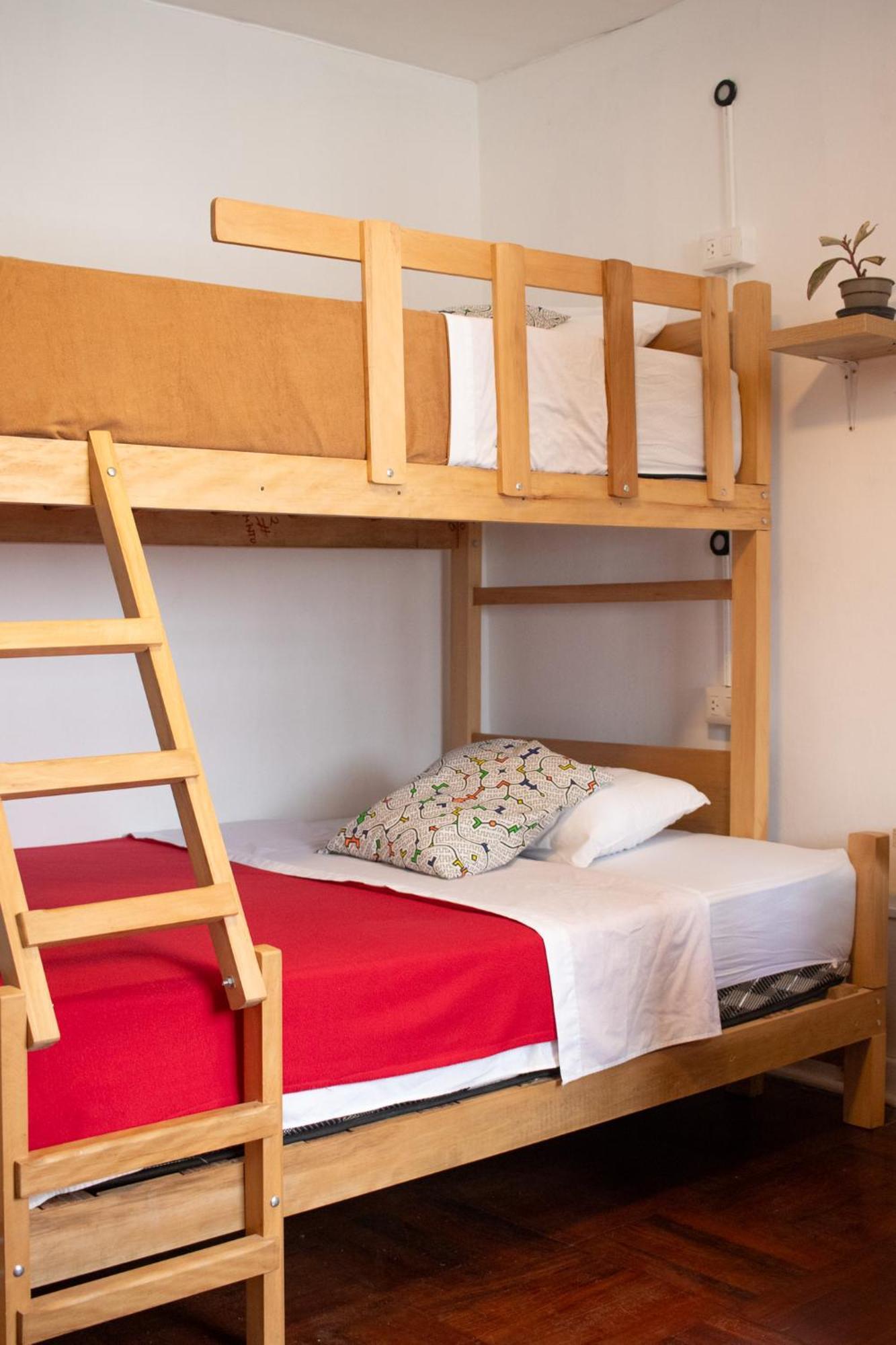 Temazcal Hostel ليما المظهر الخارجي الصورة